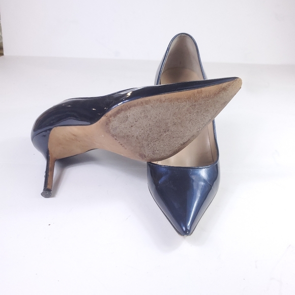 Manolo Blahnik Blue Patent Leather Heels - Picture 8 of 9